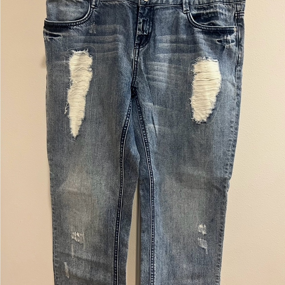Buffalo David Bitton Women's Blue
Denim Cropped
Distressed Jeans
Size 32